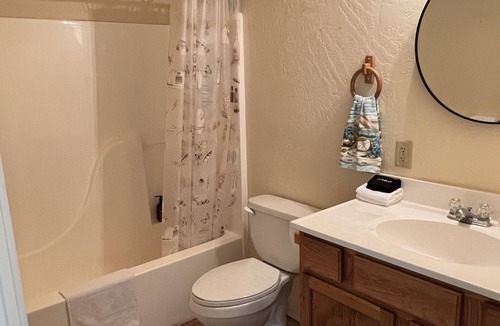 Klamath House | Fisherman’s Guest House