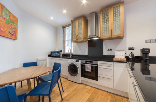 Fitzrovia Apartment | Fitzrovia Duplex · 2-Bed · Private Patio Garden