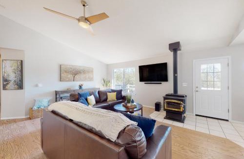 Oakhurst House | Five Oaks Circle Ranch