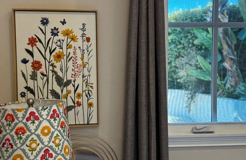 Malaga Cove Apartment | Flora Casita