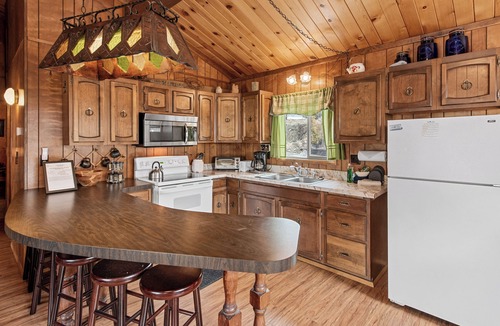 Whispering Forest Cabin | Forest Edge Retreat