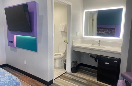 Alhambra Hotel | Fountain Inn Motel - Alhambra, Los Angeles
