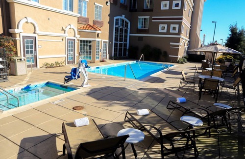 Milpitas Apartment | Free Breakfast. Free Shuttle. Outdoor Pool & Hot Tub. Studio Near Downtown San Jose.