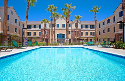 Palmdale Apartment | Free Breakfast. Outdoor Pool & Hot Tub. Near Edwards Air Force Base!