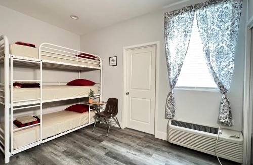 Downtown Los Angeles Hostel | Fruit Hostel