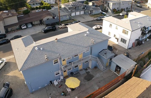 Los Angeles Apartment | Full bedroom Apartment in Trendy Highland Park.