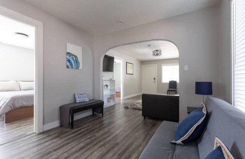 Glendora House | Full Home-Near APU, Citrus College, DT Glendora.