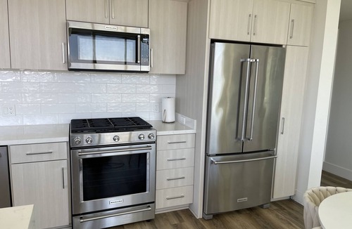 East Village House | Fully furnished high-rise with the most breathtaking views of San Diego & Petco