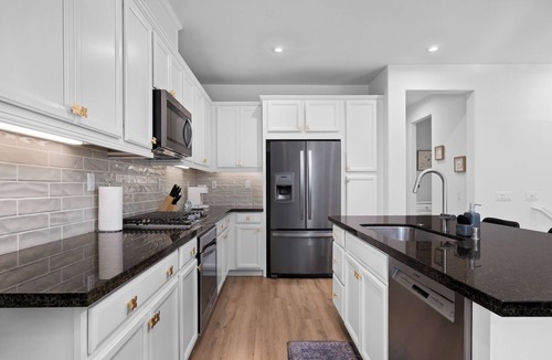 Rancho Mission Viejo House | Fully Furnished Townhome with Fast Wi-Fi, Office, Laundry, Ready for Long Term