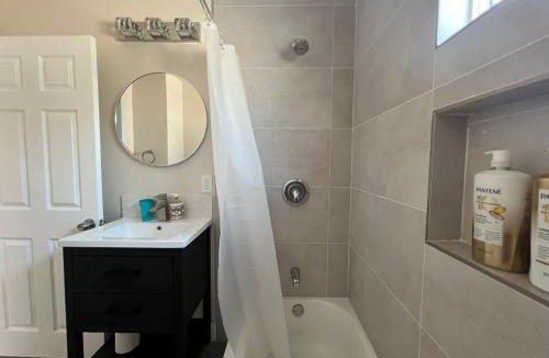 Baldwin Park Apartment | Fully remoded 1B1B Home in baldwin Park3369A