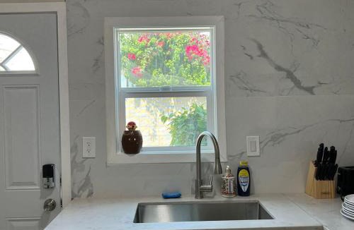 Baldwin Park Apartment | Fully remoded 1B1B Home in baldwin Park3369A