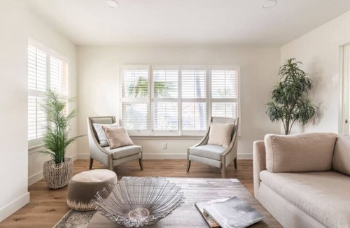 Harbor House | Fully Renovated Sunny California House w/Free Parkingnn