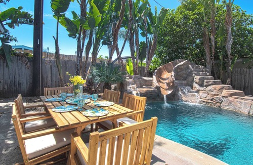 Hermosa Village House | Funtierland + Castle House 2 + Walk to Disneyland + Pool and Rockslide