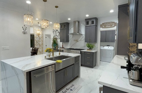 Garden Grove House | GARDEN GROVE HOME, ENJOY EXTRA 10% DICS FOR LONG STAY 31 + DAYS