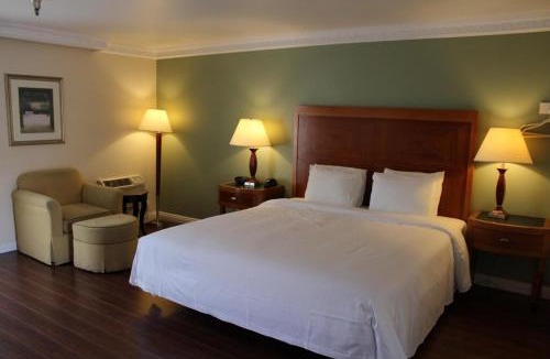 Monterey Park Hotel | Garvey Inn Hotel - Taipei Inn, Monterey Park