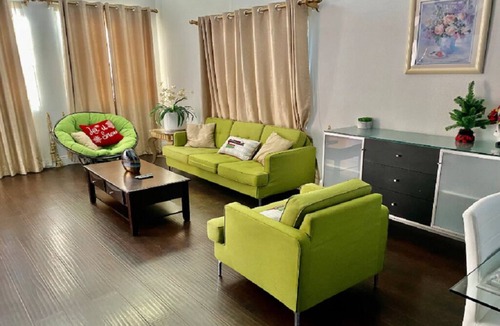 El Monte House | Gated Large 4BD3BA Perfect for the Entire Family