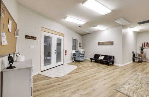Springville Apartment | Gateway to Sequoia National Park, Golf, Springville