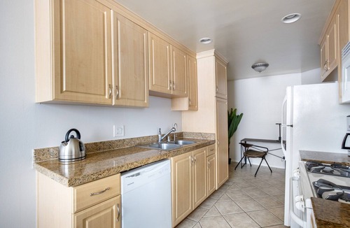 Beverly Grove Apartment | Generous Beverly Hills 1BR, nr Century City, by Blueground