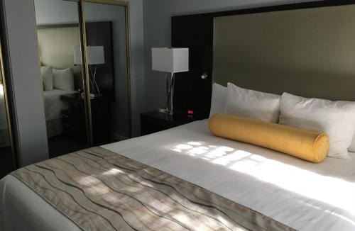 Historic Tennis Club Hotel | GetAways at Palm Springs Tennis Club