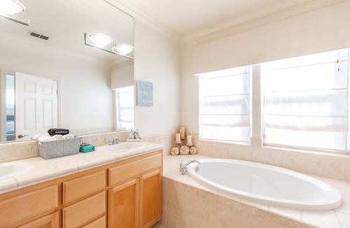 Wright Area Action Group House | 🌞Getaways To Wine Country For big Family/Group🌞