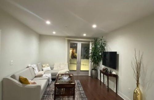 Downtown House | Glendale Americana 2 Bedroom 2 Bathroom Condo