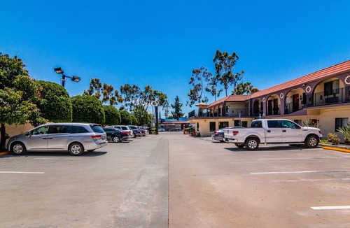 Citrus Grove Hotel | Glenridge Inn Glendale - Pasadena