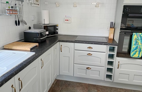 Praa Sands House | Godolphin Cottage, A Beachside Family Getaway - Dog Friendly