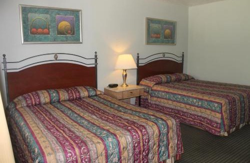 Cedar Ridge Hotel | Golden Chain Motel