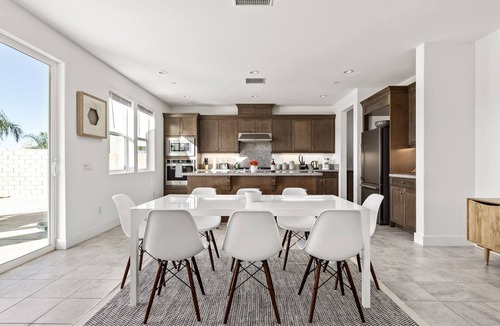 Santa Clarita House | GOODE.HOMES | Luxury Home w/views cmty. pool/spa