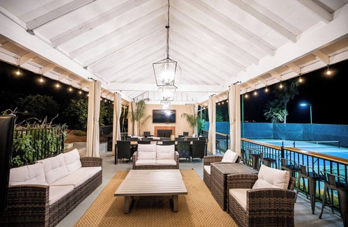 Escondido House | Gorgeous 37 acre private estate w/pool & pickleball in North San Diego County.