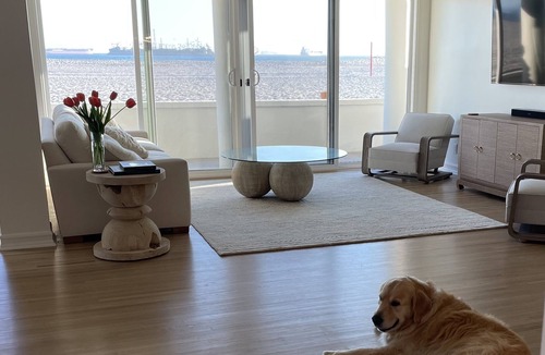 Harbor House | Gorgeous Beachfront Long Beach Peninsula/Naples S. L.A. 22 miles from Disneyland