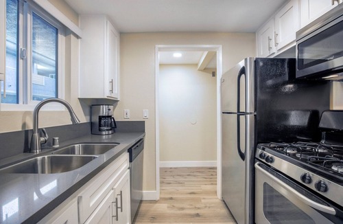 Beverly Grove Apartment | Gorgeous Beverly Grove 1BR w/Gym, near Melrose by Blueground