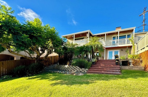 Mission Hills House | Gorgeous City & Bay Views - Minutes to Downtown