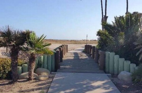 Port Hueneme Condo | Gorgeous Decorator Beach Condo - one facility entrance on the Beach