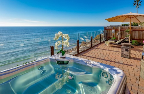 Leucadia House | Gorgeous Eight Bedroom Oceanfront Home E396-0