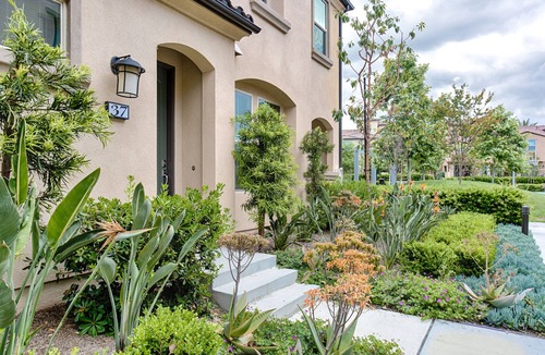 Lake Forest House | Gorgeous House With Beautiful View|Spectrum Center #7137