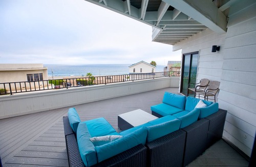 Playa Del Rey House | Gorgeous Huge Upscale Beach Castle at Beach Amazing Ocean Views 3 level, 4+4 .