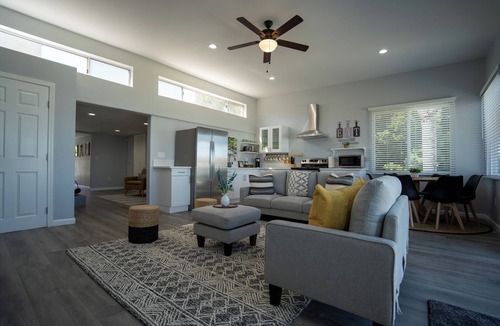 Lake Elsinore House | Gorgeous Lake Front Home w/Boat Access