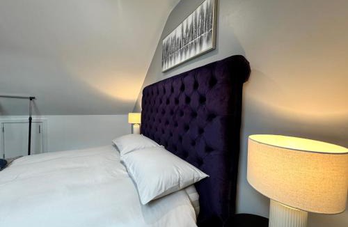 Whitefoot House | Gorgeous Loft Room