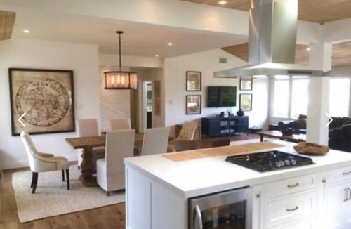Los Angeles House | Gorgeous Newly Remodeled Open Plan Home With Spectacular City Views and Sunsets.
