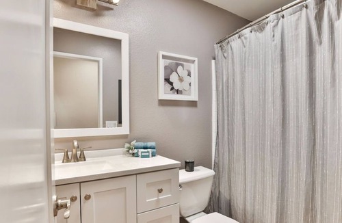 Eastlake Greens House | Gorgeous single family home in Award Winning Eastlake Greens!