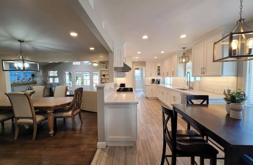 West Floral Park House | Gorgeous Villa 10 Mins to Disney