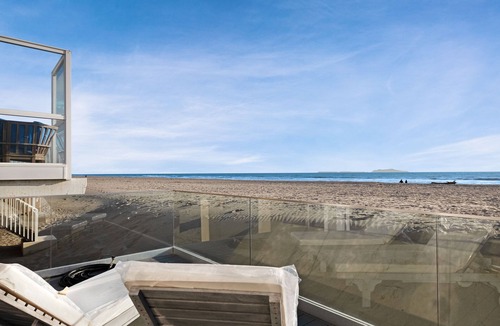 Oxnard Shores House | Gorgeous waterfront home with a private hot tub, gas fireplace, & beach access