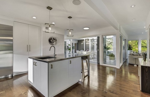 La Canada Flintridge House | Gould Getaway Spacious Backyard Oasis in LA Canada