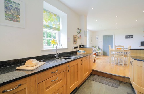 Charlestown House | Grade II Listed former farmhouse, set within two acres of gardens and grounds