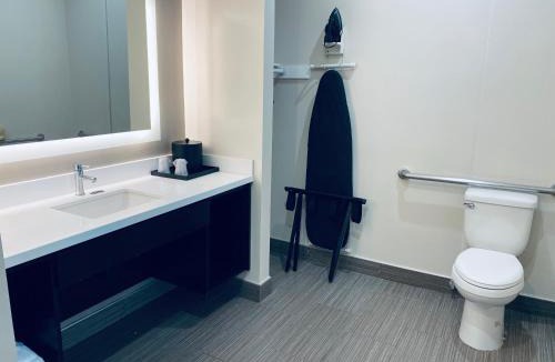 Granada Hills North Hotel | Granada Inn