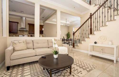 Southwest Anaheim House | Grand 3BR Home near Disneyland w Game Room