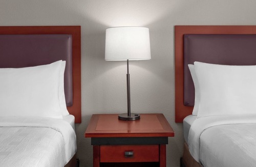Snail Hotel | Grand Suite | All-Suite Stay | Sunnyvale Location