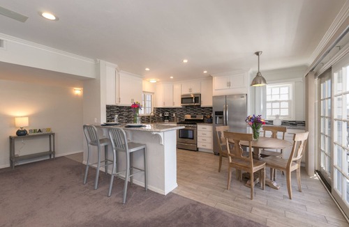 Lantern District Condo | Great Lantern District Location!. Central AC!.Ocean View