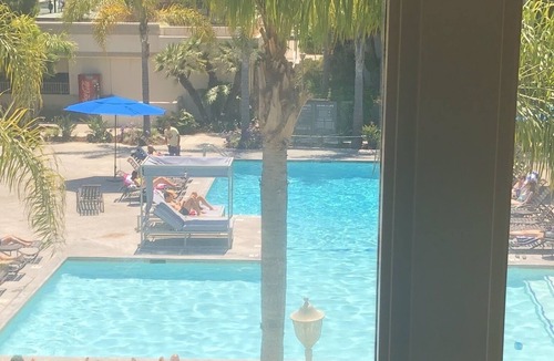 Marina del Rey Apartment | Great location right at the beach!